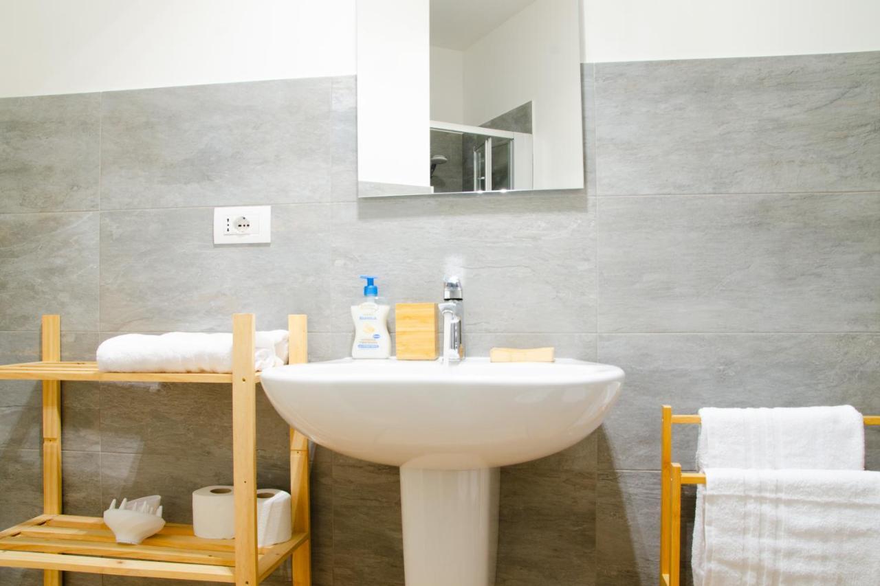 La Terrazza - By Happyhostorino Apartment Bagian luar foto