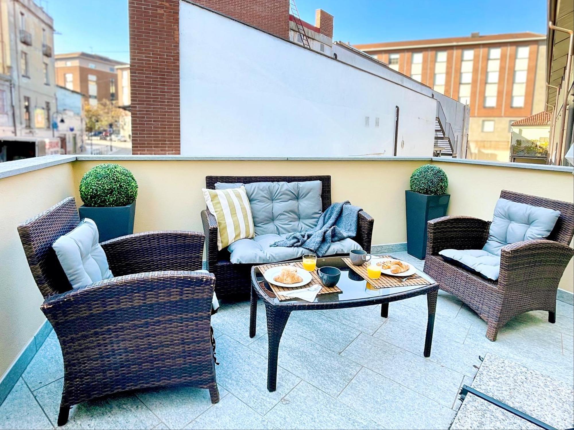 La Terrazza - By Happyhostorino Apartment Bagian luar foto